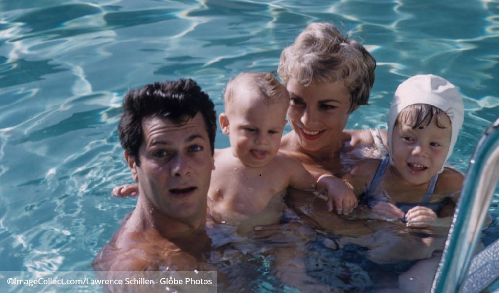 Jamie Lee Picture 2 Jamie Lee Picture 2